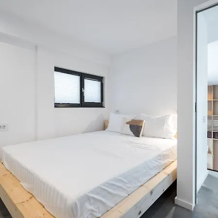 Mood Penthouse - 3br Luxury In Daire Bükreş